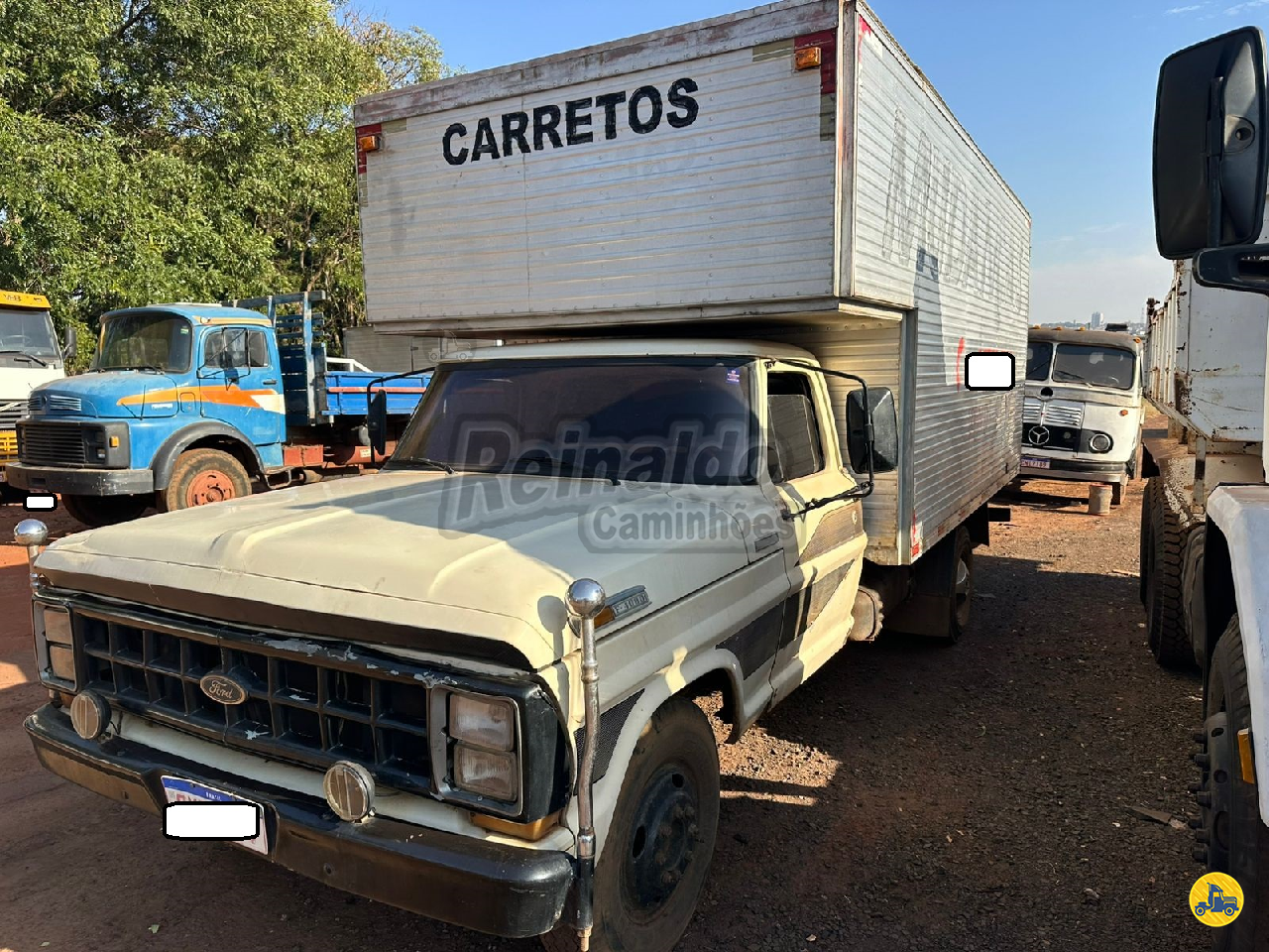 CAMINHAO FORD F4000 Baú Furgão 3/4 4x2 Reinaldo Caminhões ARARAQUARA SÃO PAULO SP